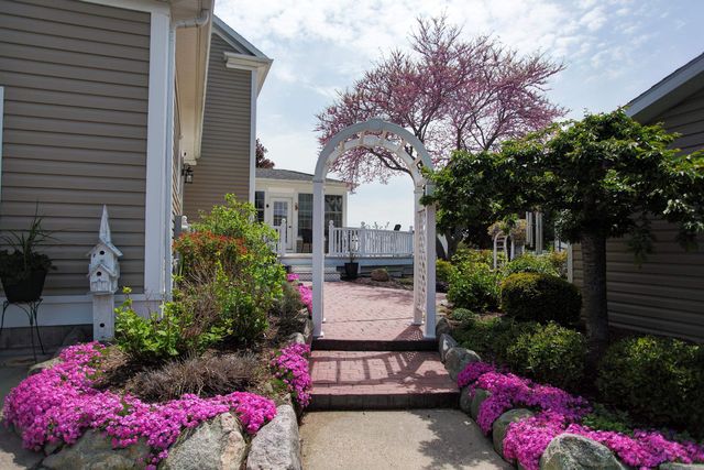 10215 Elk Lake Road, Whitewater Twp, MI 49690