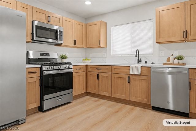 5162 Paradise Skies Avenue, Las Vegas, NV 89156