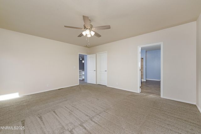 2595 E 4th Street, Silver Springs, NV 89429