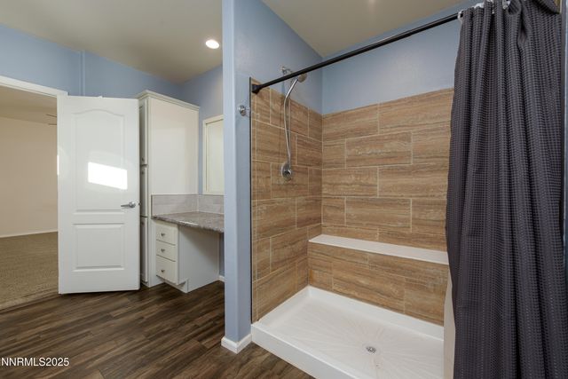 2595 E 4th Street, Silver Springs, NV 89429