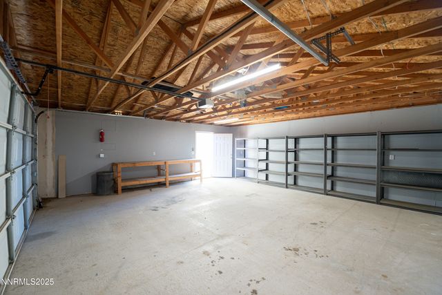 2595 E 4th Street, Silver Springs, NV 89429