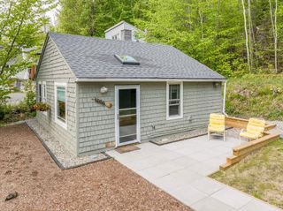 1050 Goose Pond Road, Canaan, NH 03741