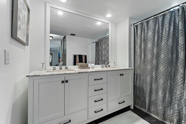 411 4 Terrace, Palm Beach Gardens, FL 33418