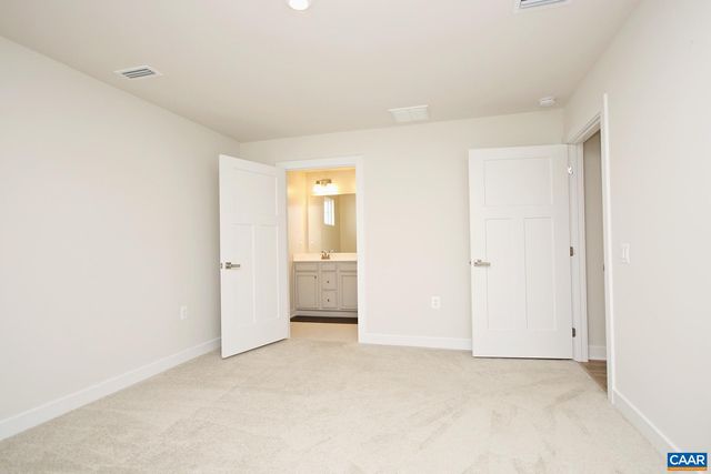 127 VIRGINIA AVE, Palmyra, VA 22963