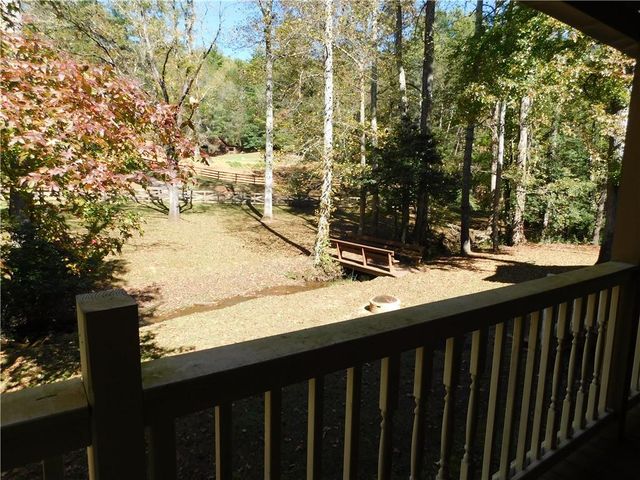 971 Mountain Cove Road, Dahlonega, GA 30533