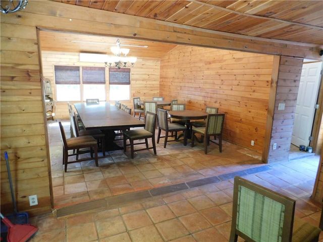 971 Mountain Cove Road, Dahlonega, GA 30533