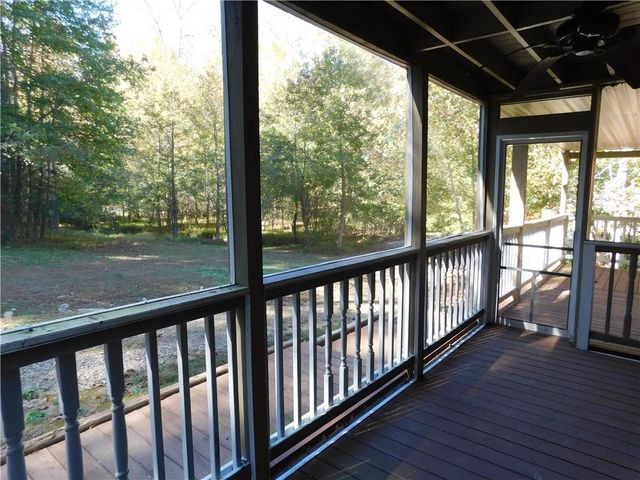 971 Mountain Cove Road, Dahlonega, GA 30533