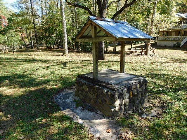 971 Mountain Cove Road, Dahlonega, GA 30533