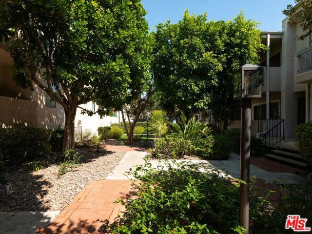 5055 Coldwater Canyon Avenue 114, Los Angeles, CA 91423