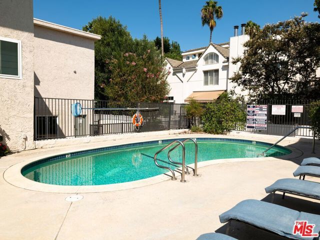5055 Coldwater Canyon Avenue 114, Los Angeles, CA 91423