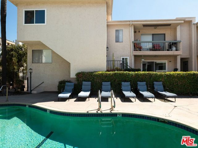 5055 Coldwater Canyon Avenue 114, Los Angeles, CA 91423
