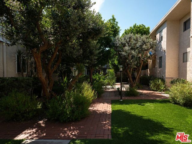 5055 Coldwater Canyon Avenue 114, Los Angeles, CA 91423
