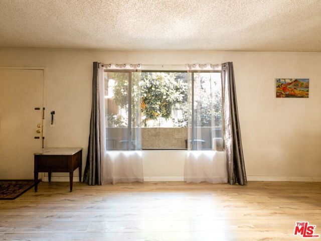 5055 Coldwater Canyon Avenue 114, Los Angeles, CA 91423