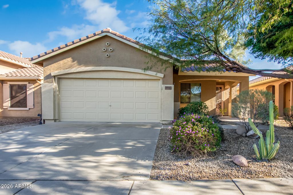 39745 N CROSS TIMBERS Way, Anthem, AZ 85086