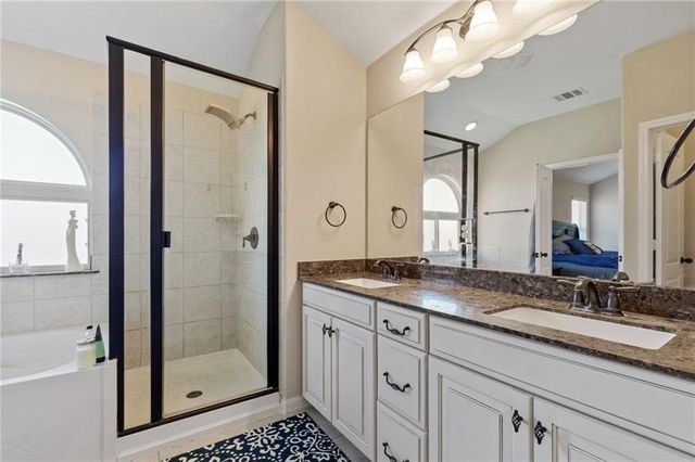 2337 Muzzie LN, Leander, TX 78641