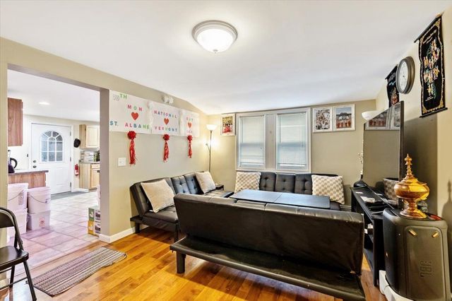 8 South Elm Street, St. Albans City, VT 05478