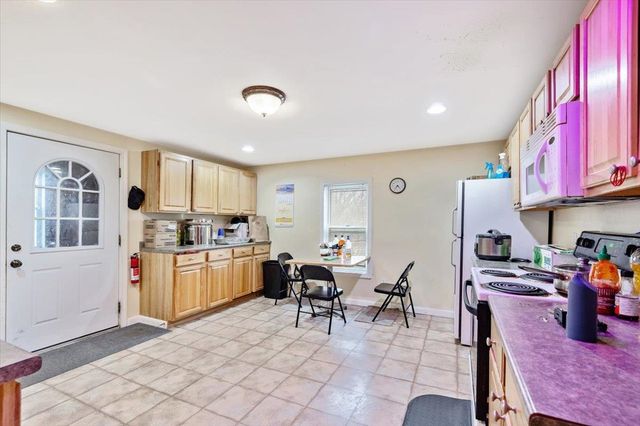 8 South Elm Street, St. Albans City, VT 05478