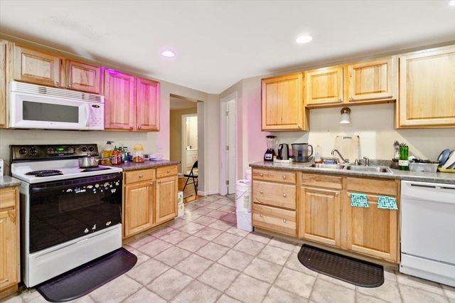 8 South Elm Street, St. Albans City, VT 05478