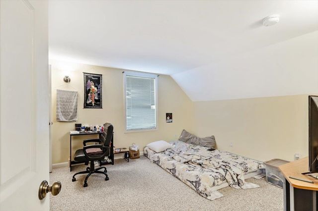 8 South Elm Street, St. Albans City, VT 05478