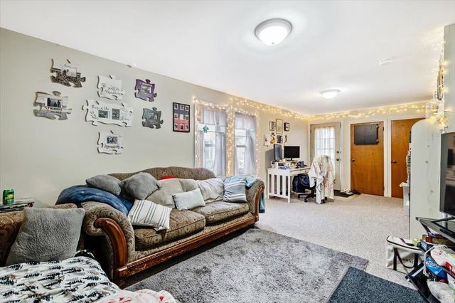 8 South Elm Street, St. Albans City, VT 05478