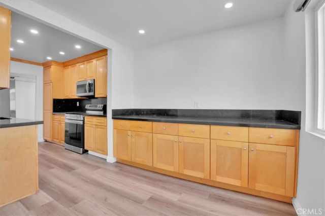 5412 Lindley Avenue 110, Encino, CA 91316