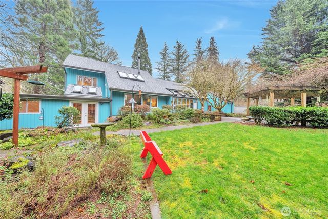 4015 Boardman Court NW, Olympia, WA 98502