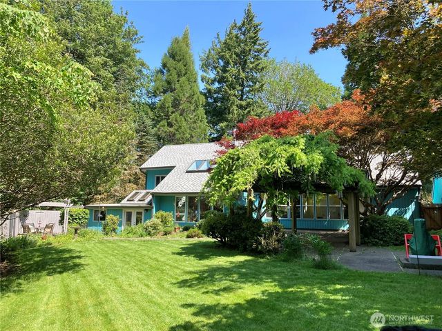 4015 Boardman Court NW, Olympia, WA 98502