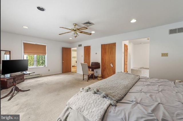 1159 MOSS MILL RD, Hammonton, NJ 08037