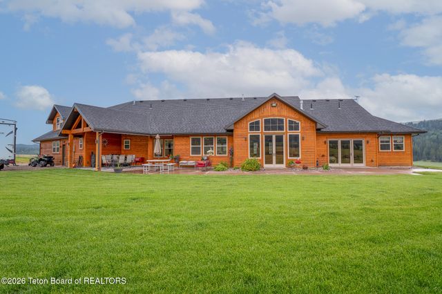 78 RED FOX Lane, Smoot, WY 83126