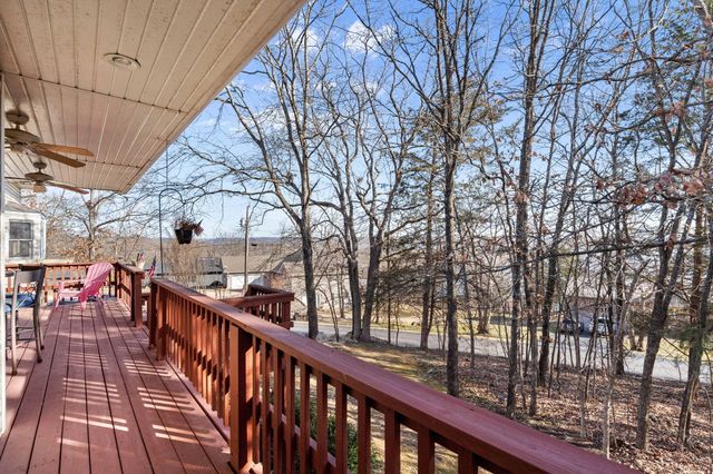 127 Trails End Street, Branson West, MO 65737