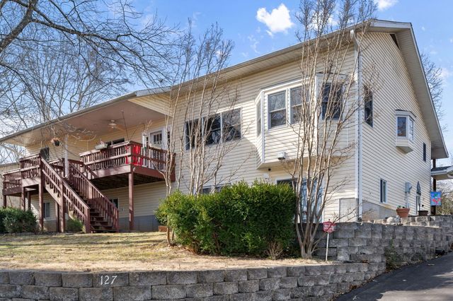 127 Trails End Street, Branson West, MO 65737