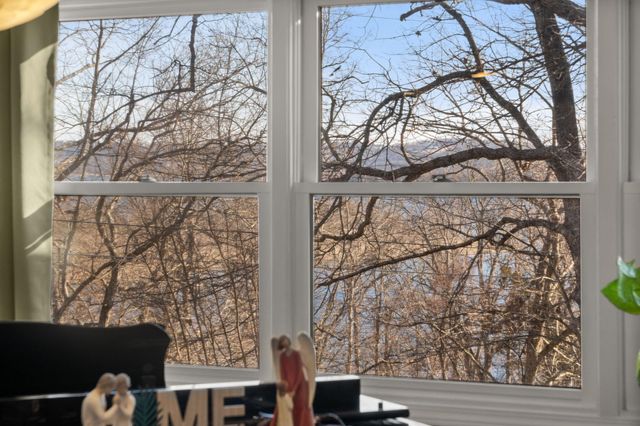 127 Trails End Street, Branson West, MO 65737