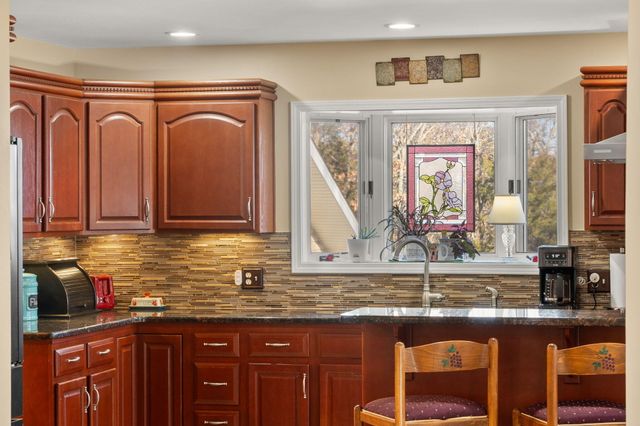 127 Trails End Street, Branson West, MO 65737