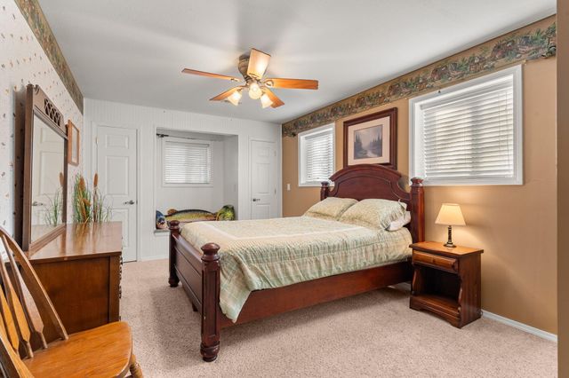 127 Trails End Street, Branson West, MO 65737