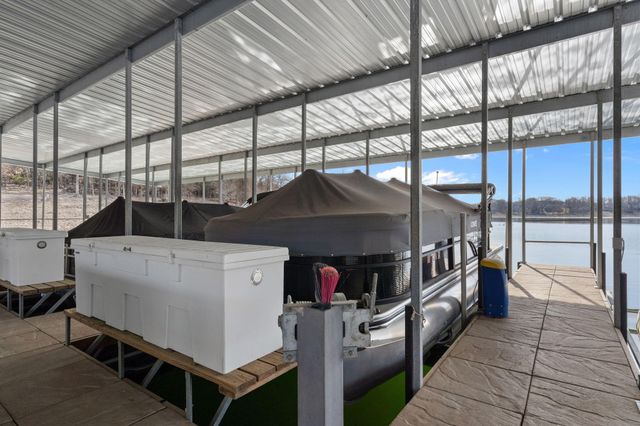 127 Trails End Street, Branson West, MO 65737