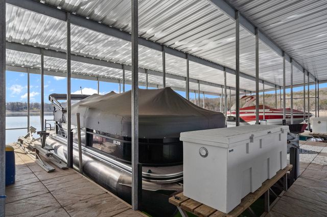 127 Trails End Street, Branson West, MO 65737