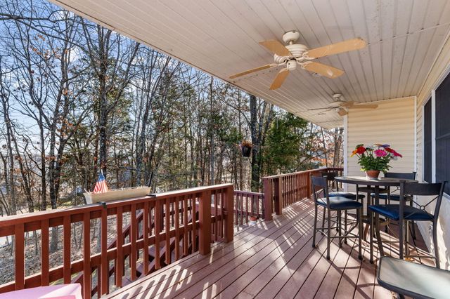 127 Trails End Street, Branson West, MO 65737