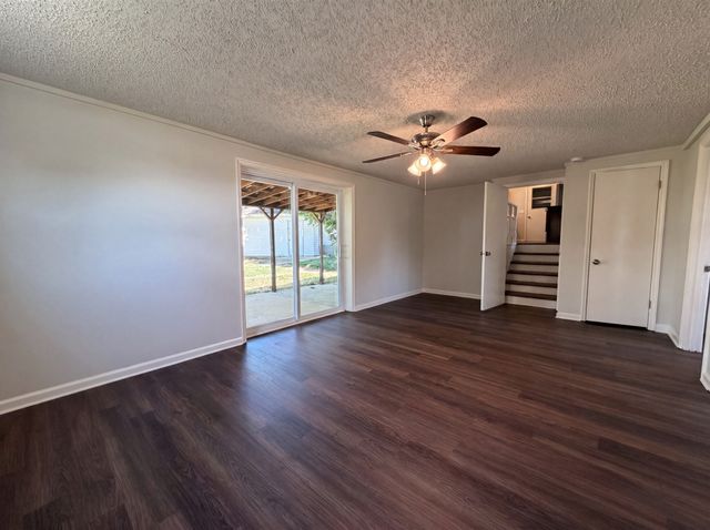 105 Ivy Dr, Hendersonville, TN 37075