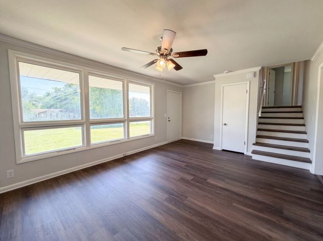 105 Ivy Dr, Hendersonville, TN 37075