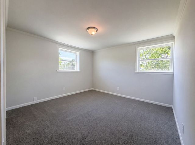 105 Ivy Dr, Hendersonville, TN 37075