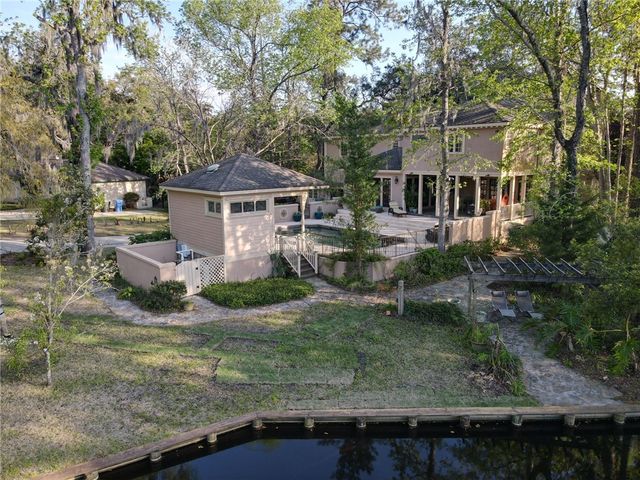 210 Settlers Road, St Simons Island, GA 31522