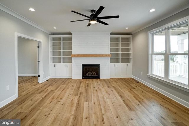 211 ESTES LN, Mineral, VA 23117