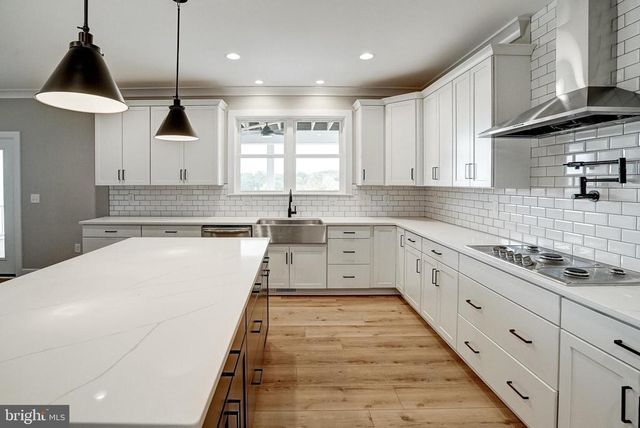 211 ESTES LN, Mineral, VA 23117