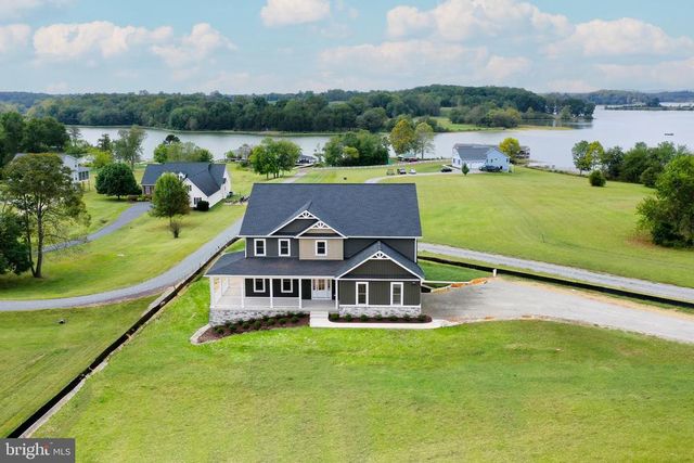 211 ESTES LN, Mineral, VA 23117