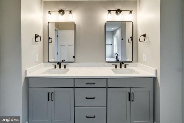 211 ESTES LN, Mineral, VA 23117