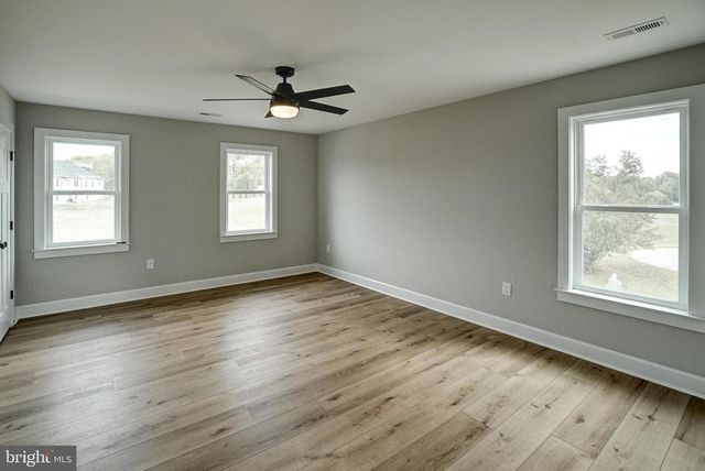 211 ESTES LN, Mineral, VA 23117