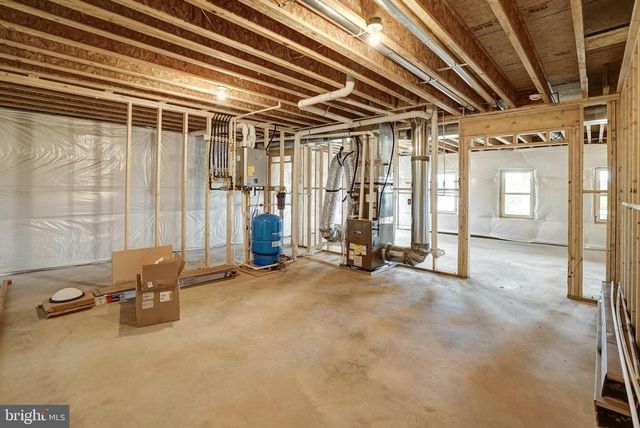 211 ESTES LN, Mineral, VA 23117