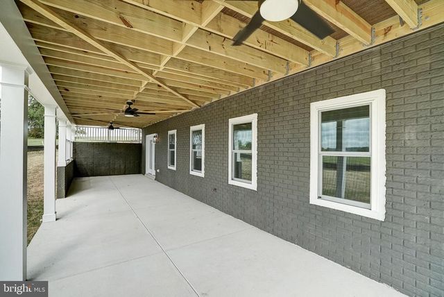 211 ESTES LN, Mineral, VA 23117