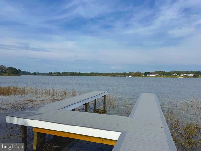 211 ESTES LN, Mineral, VA 23117