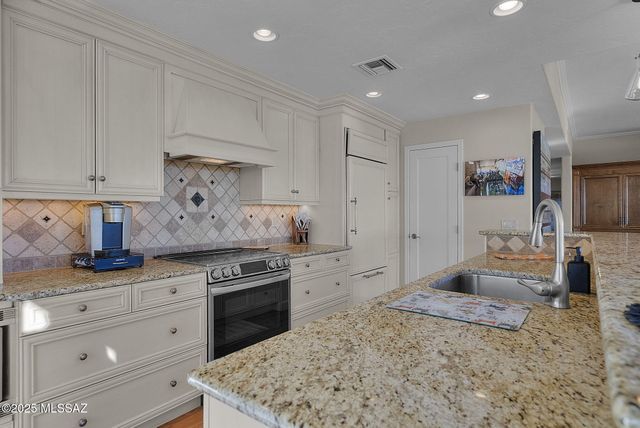 41 Guadalupe Lane, Tubac, AZ 85646